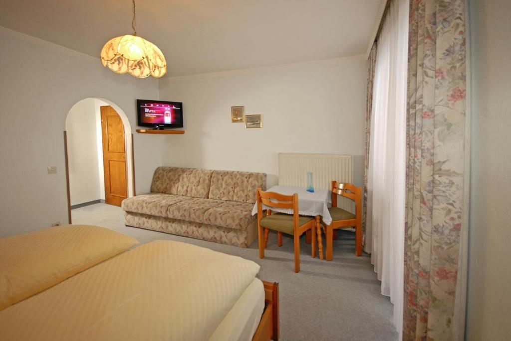 Pension Riedlsperger Зальбах-Хинтерглемм Номер фото